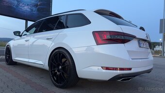 Škoda superb combi sportline 2.0 tsi 206kW 4x4 DSG - 6