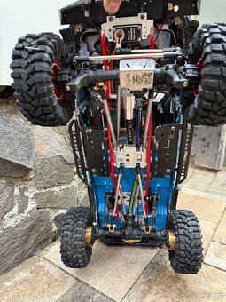 RC crawler Toyota 1/10 - 6