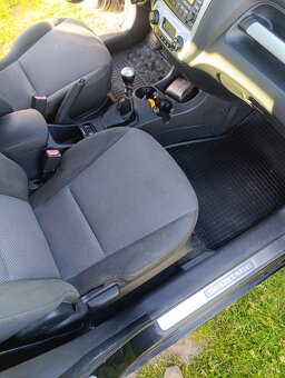 Kia sportage 2.0 Crdi 4x4 - 6