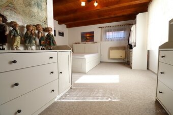 Rodinný dom s podnikateľským potenciálom vo výbornej lokali - 6