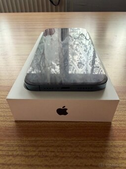 iPhone 12 Pro Max 128 GB - 6