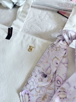 Victoria’s Secret kvetinova taska - 6