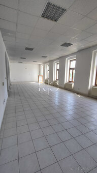 Na predaj historický objekt s potenciálom v centre Lučenca - 6