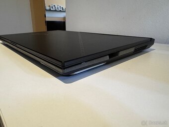 ASUS ROG G733ZX-KH067W BO EDITION - 6