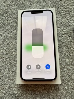 Apple iPhone 13 128GB Pink - 6