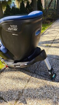 Otočná autosedačka Britax römer dualfix m isuze - 6