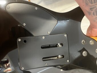 Predám elektrickú gitaru Ibanez RG370DX - 6