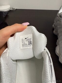 Nike Shox biele 45 - 6