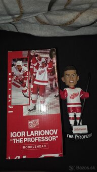 Predám zberateľskú postavičku hráča Igor Larionov - 6