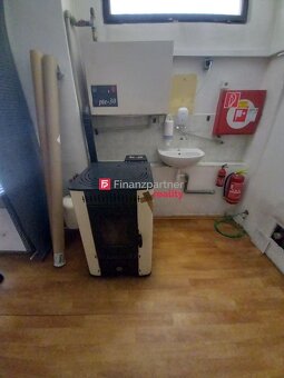 F016-25-KATA Exkluzívny priestor na prenájom v srdci Štúrov - 6