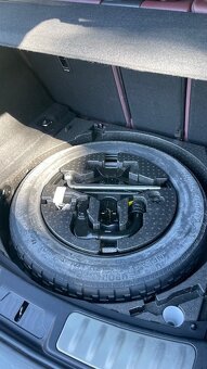 Jaguár E-PACE SUV Full Výbava - 6