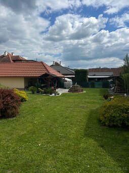 POKOJNÉ BÝVANIE V RODINNOM DOME V ŽIARI NAD HRONOM - 6