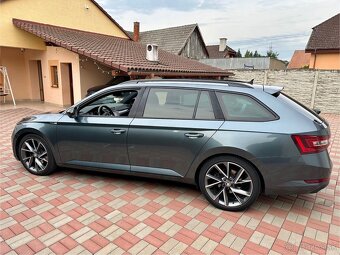 Škoda Superb III Combi 2.0 TDI 140kw Dsg 4x4 Sportline - 6