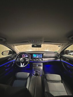 Mercedes Benz E300d - 6