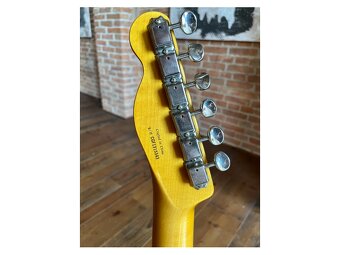 Fender Nashville Telecaster – Two Tone Sunburst, humbucker - 6