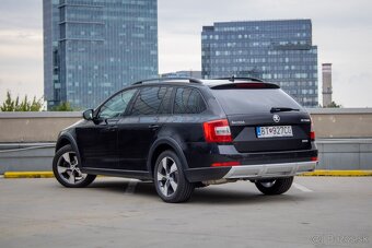 Škoda Octavia Combi SCOUT2.0 TDI DSG 4x4 - 6