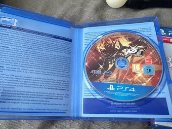 PS4 pro 1tb + PSVR 1 + 2x PS Move s originalnymi krabickami - 6