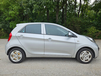 Kia Picanto 1.0i benzín 2012 - 6
