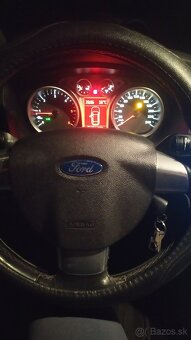 Ford Focus - 6