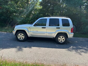 Jeep Cherokee 2.8 CRD 16V Limited A/T - 6