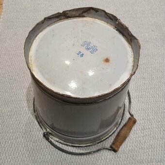 Menšie smaltované vedro - 6