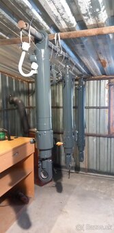 Predám pásocý Báger 3T - 6