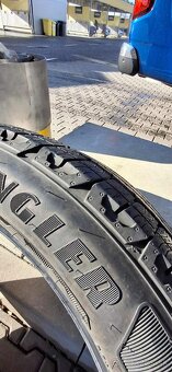Goodyear 275/45 R21 allseason - 6
