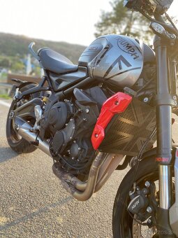 Triumph Trident 660 - 6