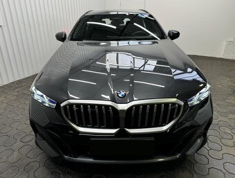 BMW 5 520d xDrive M Sport Touring - 6
