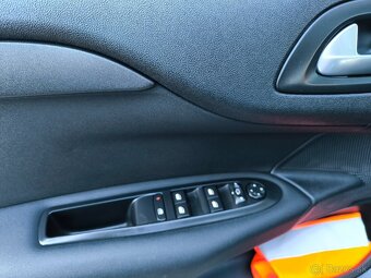 Citroen C4 1.2 81KW 2018 - 6