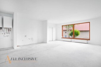 ALL INCLUSIVE | NA PREDAJ 3-IZBOVÝ BYT S KRYTOU TERASOU VO V - 6