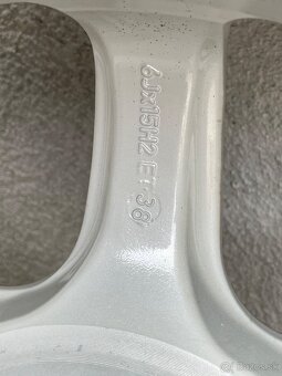 4x100r 15 ALUTEC pneu 175/65 zimne. Et 38 - 6