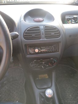 Peugeot 206 - 6