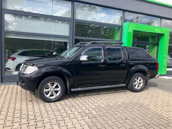 Nissan Navara DoubleCab 2.5 dCi 140kW  automat 4x4 - 6