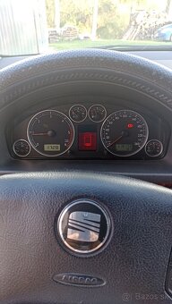 SEAT Alhambra 1,9 TDi - 6