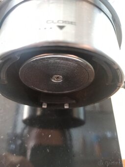 DeLonghi EC 680 BK Dedica Pákový kávovar čierny - 6