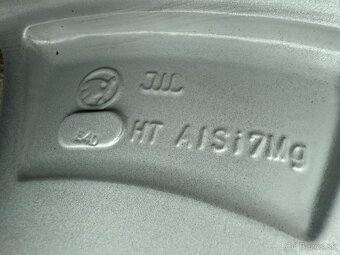 R17 ORIG.ALU KOLA ŠKODA KODIAQ NANUQ 215/65/17 99% - 6