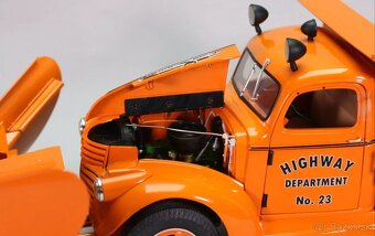 Model GMC v mierke 1/16 - 6
