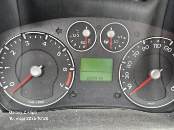 Ford Fusion 1,6 benzín, 74 kw. Rok 2008 - 6