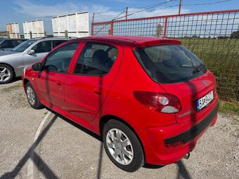 Peugeot 206 plus - 6