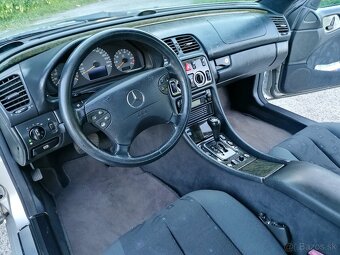 Mercedes clk320 - 6
