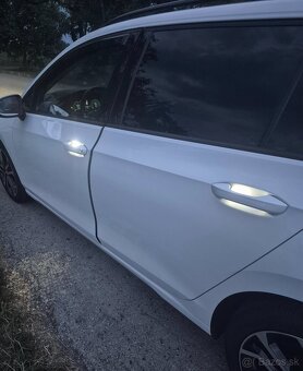 Vw Golf 8 combi 2.0 tdi 85kw 6 rýchlostný manuál - 6