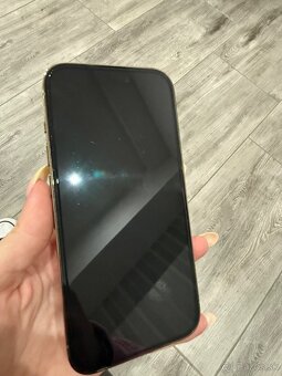 Predám iPhone 14 Pro 128 GB – zlatý - 6