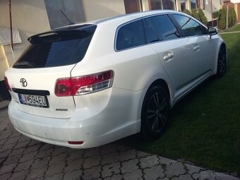Predám Toyota Avensis Combi - 6
