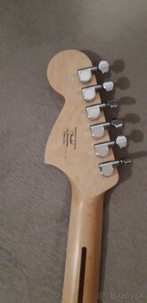 Squier Mustang - 6