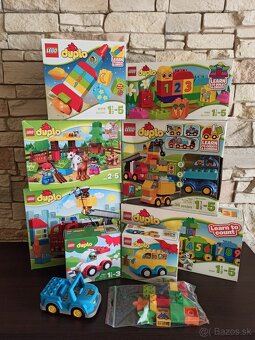 Dětský stolek a kostky Fisher Price Mega Bloks. - 6