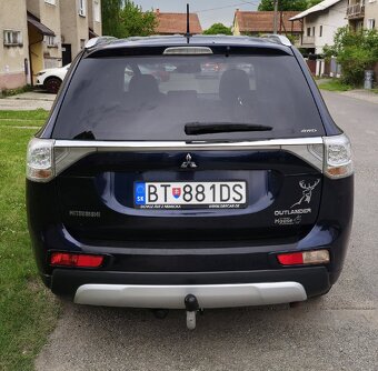 Mitsubishi Outlander 2,2 Di-D 110kW Automat 4x4 2015 Ťažné - 6