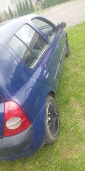 Renault clio 2 - 6