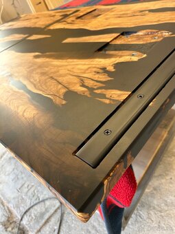 Jedalensky stôl, epoxid, oliva. - 6