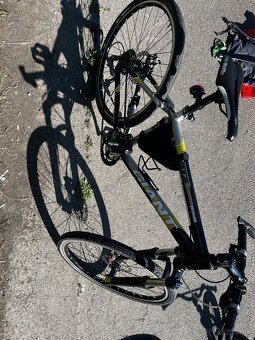 Giant 26 , 3X9, Kotúčové brzdy - 6